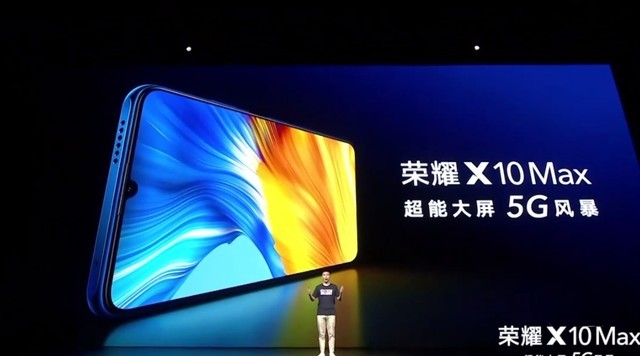 直播用的大屏幕 ChMljV79hzqIdYvCAAKCLE81UKAAAQTxQCPtuEAAoJE447.jpg